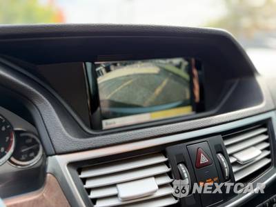 2012 Mercedes-Benz E 350 4MATIC Sedan - zdjęcie 20 z 39 - miniatura