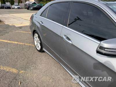 2012 Mercedes-Benz E 350 4MATIC Sedan - zdjęcie 32 z 39 - miniatura