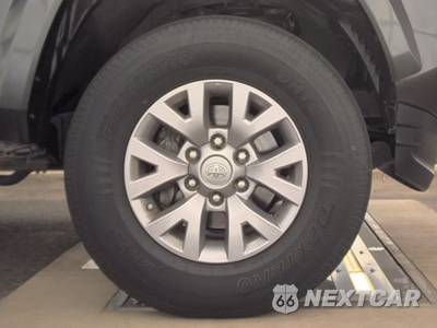 2019 Toyota Tacoma SR5 Crew Cab Medium Bed - zdjęcie 10 z 37 - miniatura