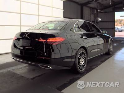 2023 Mercedes-Benz C 300 Sedan - zdjęcie 5 z 38 - miniatura