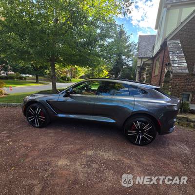 2023 Aston Martin DBX V8 - zdjęcie 10 z 69 - miniatura