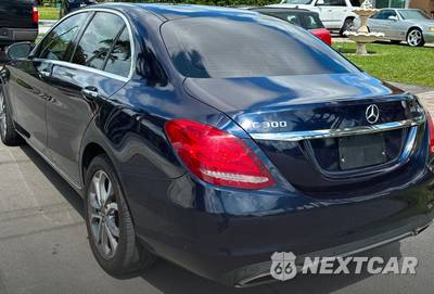 2018 Mercedes-Benz C 300 4MATIC Sedan - zdjęcie 7 z 12 - miniatura