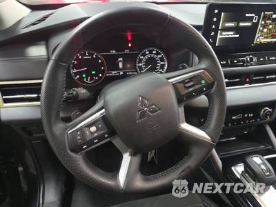 2025 Mitsubishi Outlander SE - zdjęcie 10 z 30 - miniatura