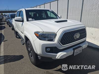 2019 Toyota Tacoma TRD Sport Crew Cab Medium Bed - zdjęcie 3 z 23 - miniatura