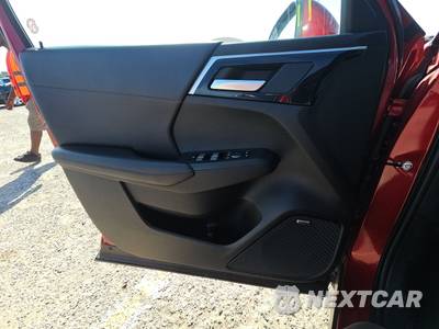 2025 Mitsubishi Outlander Trail Edition - zdjęcie 9 z 33 - miniatura