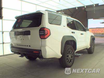 2025 Toyota 4Runner SR5 - zdjęcie 4 z 31 - miniatura