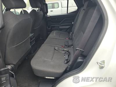 2025 Toyota 4Runner SR5 - zdjęcie 13 z 31 - miniatura