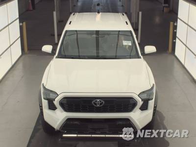 2025 Toyota Tacoma TRD Off-Road Crew Cab Medium Bed - zdjęcie 2 z 34 - miniatura