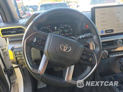 2025 Toyota Tacoma TRD Off-Road Crew Cab Medium Bed - zdjęcie 10 z 34 - miniatura
