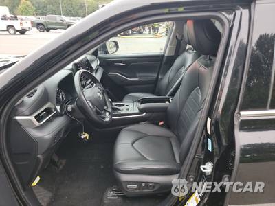 2021 Toyota Highlander XLE - zdjęcie 7 z 26 - miniatura