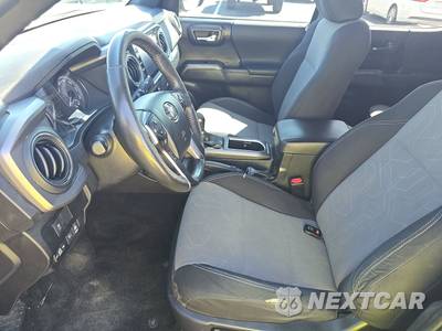 2022 Toyota Tacoma TRD Sport Crew Cab Medium Bed - zdjęcie 7 z 28 - miniatura