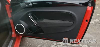 2012 Volkswagen Beetle Turbo Hatchback - zdjęcie 12 z 17 - miniatura