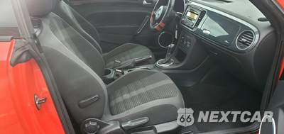 2012 Volkswagen Beetle Turbo Hatchback - zdjęcie 15 z 17 - miniatura