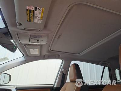 2017 Toyota RAV4 Hybrid Limited - zdjęcie 19 z 31 - miniatura