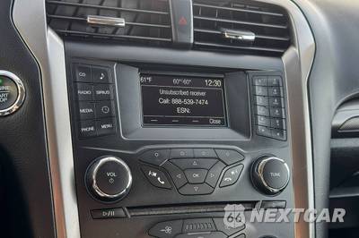 2018 Ford Fusion Hybrid SE - zdjęcie 29 z 40 - miniatura