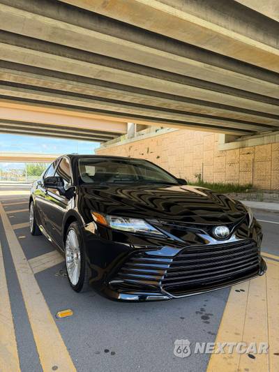 2023 Toyota Camry LE - zdjęcie 3 z 14 - miniatura