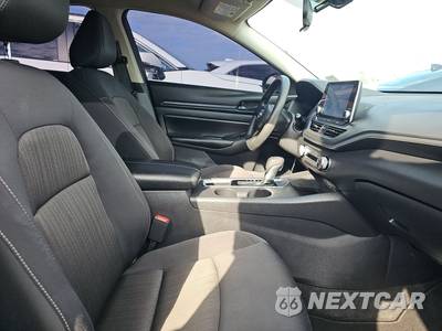 2025 Nissan Altima S - zdjęcie 8 z 29 - miniatura