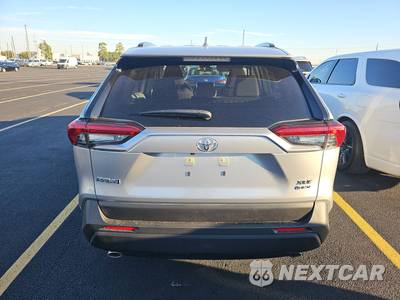 2025 Toyota RAV4 Hybrid XLE - zdjęcie 5 z 19 - miniatura