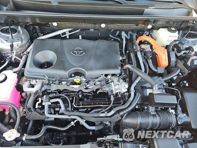 2025 Toyota RAV4 Hybrid XLE - zdjęcie 15 z 19 - miniatura