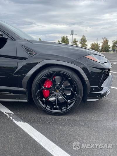 2023 Lamborghini Urus Performante - zdjęcie 3 z 14 - miniatura