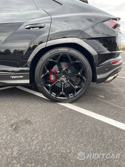 2023 Lamborghini Urus Performante - zdjęcie 5 z 14 - miniatura
