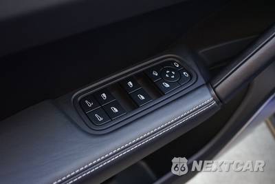 2023 Porsche Cayenne Turbo GT - zdjęcie 22 z 32 - miniatura