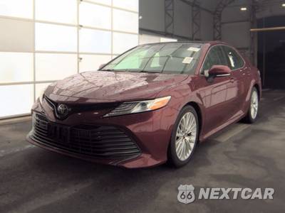 2018 Toyota Camry XLE - zdjęcie 1 z 30 - miniatura