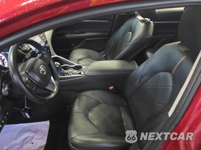 2018 Toyota Camry XLE - zdjęcie 7 z 30 - miniatura