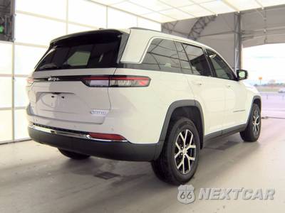 2023 Jeep Grand Cherokee Limited - zdjęcie 4 z 27 - miniatura