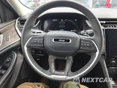2023 Jeep Grand Cherokee L Limited - zdjęcie 10 z 33 - miniatura