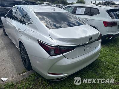 2025 Lexus ES 350 - zdjęcie 12 z 25 - miniatura