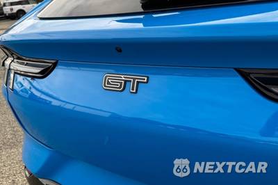 2021 Ford Mustang Mach-E GT - zdjęcie 19 z 39 - miniatura