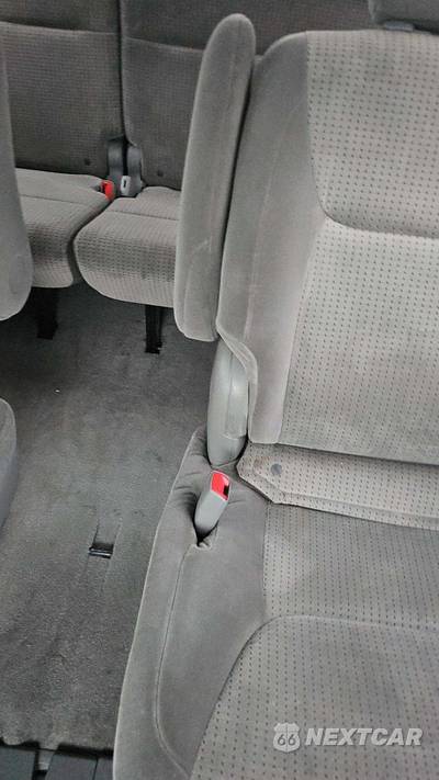 2010 Toyota Sienna LE Minivan 7-Passenger 119.3" WB - zdjęcie 30 z 49 - miniatura