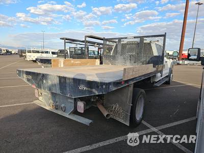 2024 Ford Super Duty F-550 Cab Chassis XL Crew Cab DRW - zdjęcie 4 z 34 - miniatura