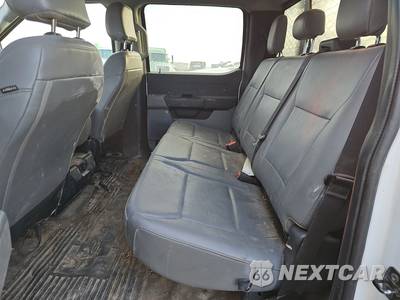 2024 Ford Super Duty F-550 Cab Chassis XL Crew Cab DRW - zdjęcie 13 z 34 - miniatura