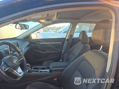 2021 Nissan Altima SV - zdjęcie 7 z 30 - miniatura