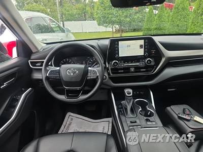 2021 Toyota Highlander XLE - zdjęcie 14 z 26 - miniatura