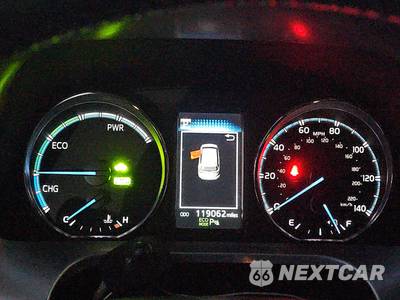 2016 Toyota RAV4 Hybrid Limited - zdjęcie 12 z 21 - miniatura