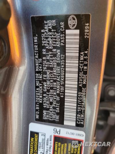 2016 Toyota Camry LE - zdjęcie 14 z 35 - miniatura