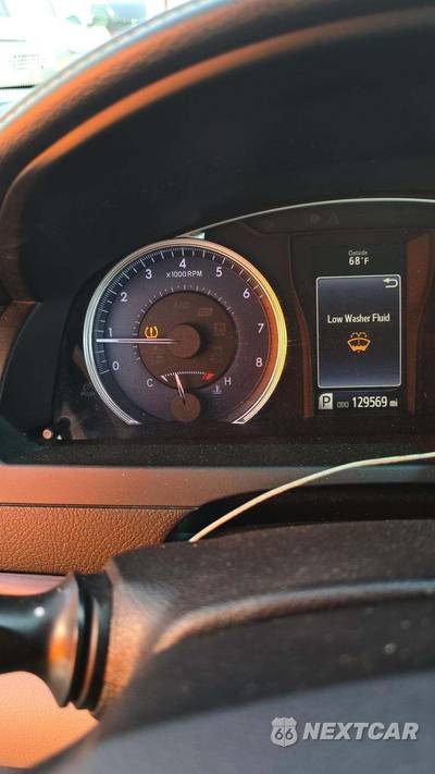 2016 Toyota Camry LE - zdjęcie 33 z 35 - miniatura