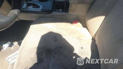 2012 Toyota Camry LE - zdjęcie 40 z 41 - miniatura