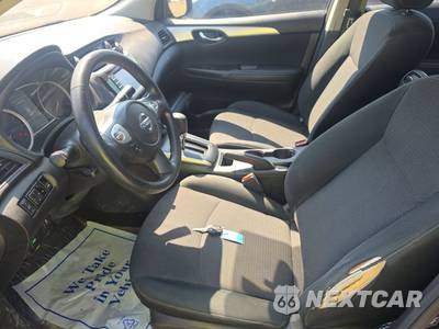 2019 Nissan Sentra S - zdjęcie 7 z 33 - miniatura
