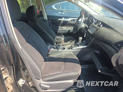 2019 Nissan Sentra S - zdjęcie 8 z 33 - miniatura