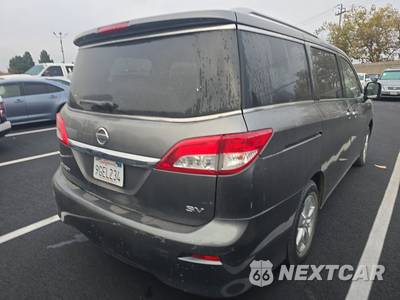 2016 Nissan Quest SV 118.1" WB - zdjęcie 4 z 39 - miniatura