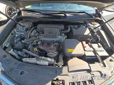 2014 Toyota Camry LE - zdjęcie 15 z 49 - miniatura