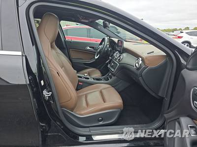 2018 Mercedes-Benz GLA 250 4MATIC - zdjęcie 8 z 36 - miniatura