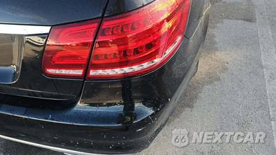 2014 Mercedes-Benz E 350 Sedan - zdjęcie 29 z 34 - miniatura