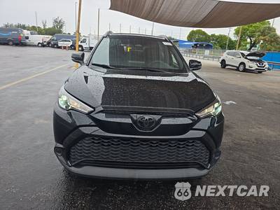 2025 Toyota Corolla Cross Hybrid SE - zdjęcie 2 z 24 - miniatura