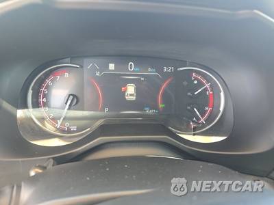 2024 Toyota RAV4 XLE - zdjęcie 12 z 23 - miniatura