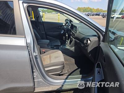 2020 Hyundai Kona SEL Plus - zdjęcie 8 z 38 - miniatura